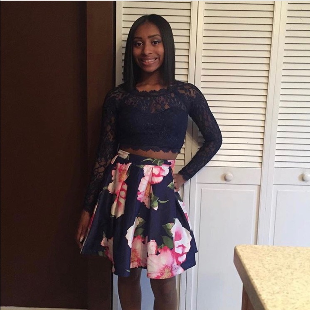 Two piece formal dress! Wore once to freshman danc